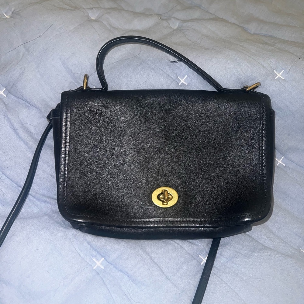 Vintage coach crossbody